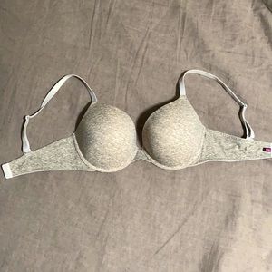 Women’s bra